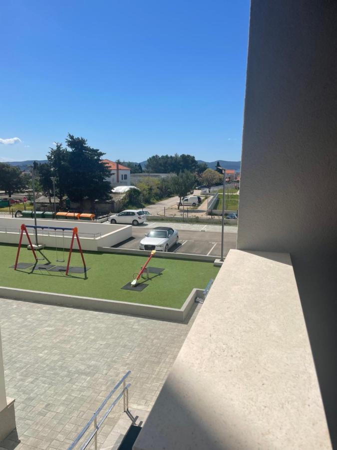Apartment Diana Zara Parking Free Zadar Exterior foto